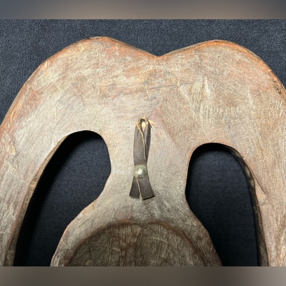 AFRICAN KWELE MASK - Picture 3 of 6